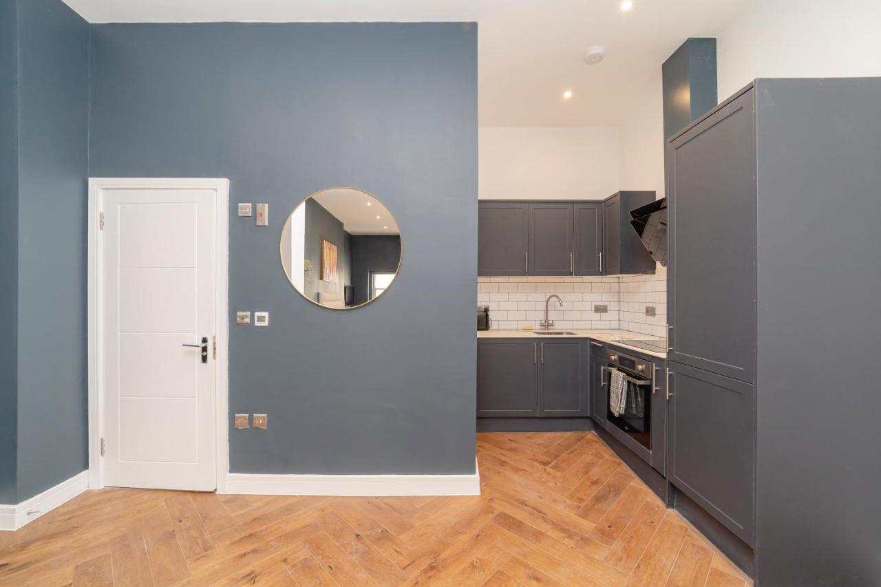 Morden Studio Flat Moments Away From Brighton Seafront Apartment Екстериор снимка